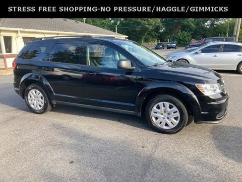 Used 2017 Dodge Journey SE w/ Flexible Seating Group image 2
