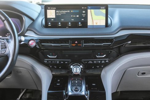 Used 2022 Acura MDX SH-AWD w/ Advance Package image 14