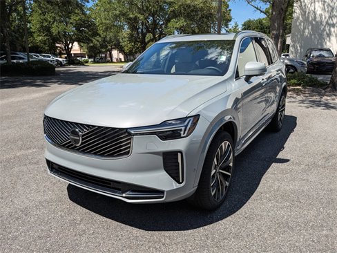 New 2026 Volvo XC90 B5 Plus image 8