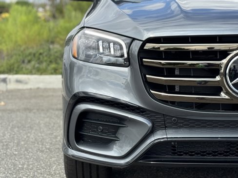 New 2026 Mercedes-Benz GLS 450 4MATIC image 7