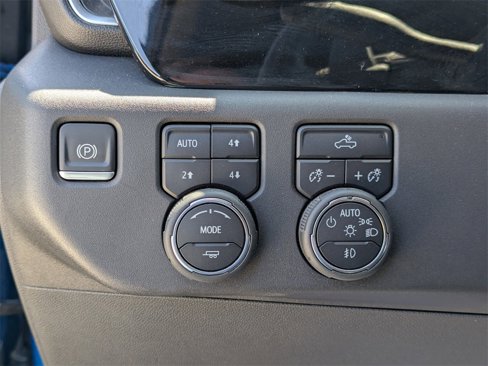 Used 2022 Chevrolet Silverado 1500 LT Trail Boss image 14