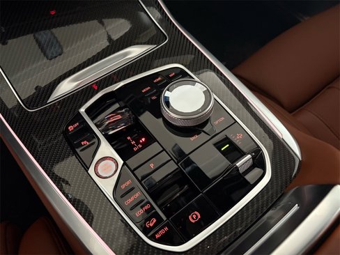 New 2026 BMW X7 M60i image 18