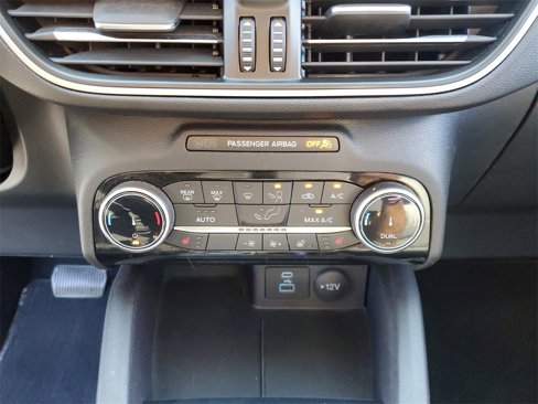 Used 2022 Ford Escape SEL image 29