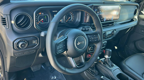 New 2025 Jeep Wrangler Unlimited Rubicon 392 image 10