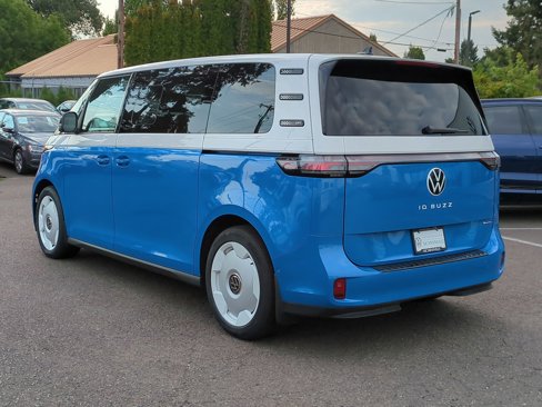 New 2025 Volkswagen ID. Buzz 1st Edition image 3