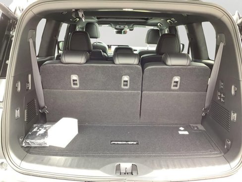 New 2025 Nissan Armada PRO-4X w/ Pro-4X Premium Package image 14