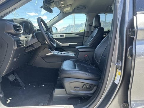 Used 2024 Ford Explorer Limited image 28