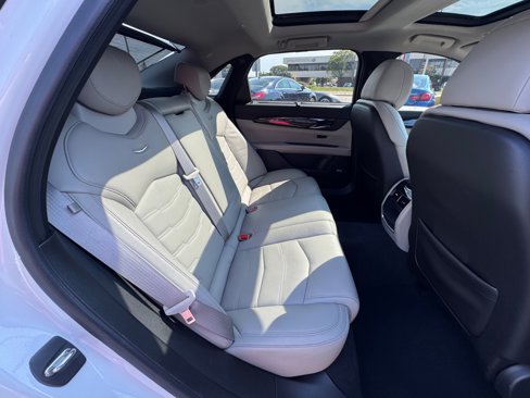 Used 2016 Cadillac CT6 Luxury image 14