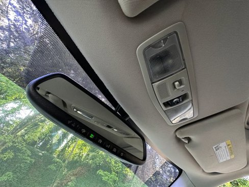 Used 2017 Mitsubishi Outlander SEL image 30