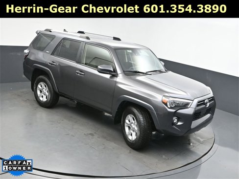 Used 2023 Toyota 4Runner SR5 image 33