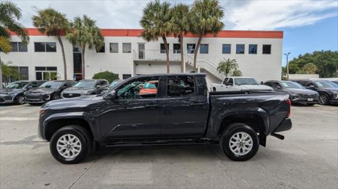 Used 2024 Toyota Tacoma SR image 3