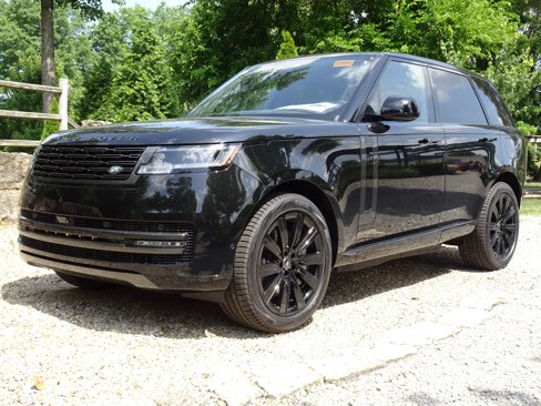 New 2025 Land Rover Range Rover SE image 8