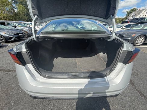 Used 2024 Nissan Altima 2.5 SR image 13