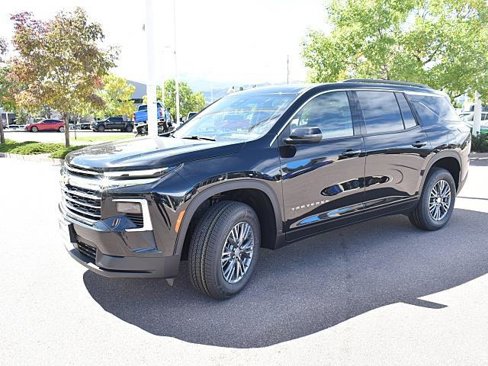 New 2026 Chevrolet Traverse LT image 3