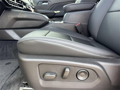 New 2026 GMC Canyon Elevation w/ Convenience Package image 12