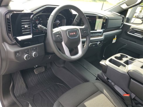 New 2026 GMC Sierra 2500 SLE image 6