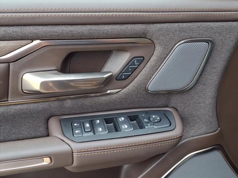 New 2025 RAM 1500 Limited image 16