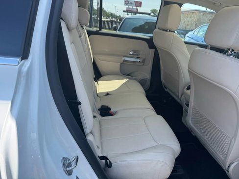 Used 2022 Mercedes-Benz GLB 250 4MATIC image 22