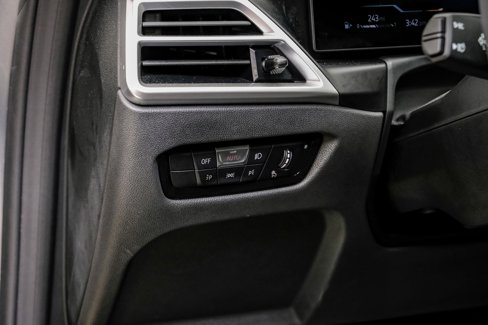Used 2025 BMW 430i xDrive w/ Premium Package image 32