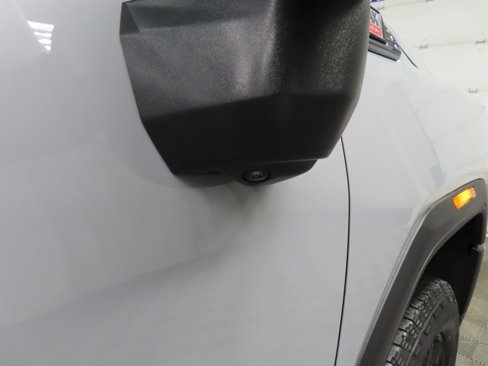 Used 2025 GMC Sierra 2500 AT4 image 57
