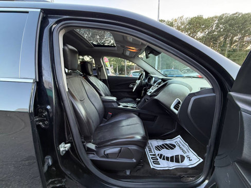 Used 2017 Chevrolet Equinox LT image 10