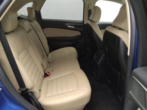 Used 2021 Ford Edge SEL image 19