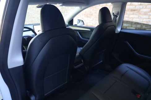Used 2023 Tesla Model Y Long Range image 19
