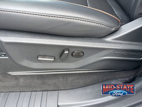 New 2026 Ford F250 Lariat image 18