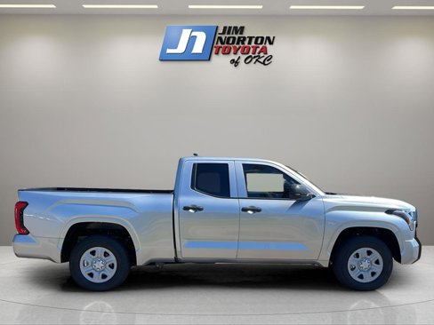 New 2026 Toyota Tundra SR image 6