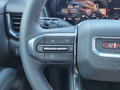 New 2026 GMC Terrain AT4 w/ Convenience Package III image 20