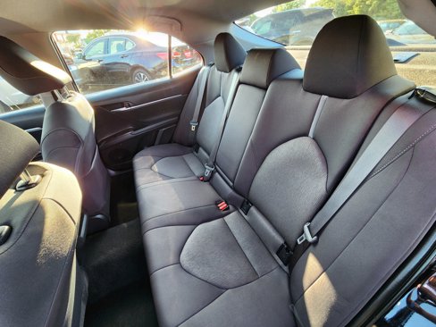 Used 2023 Toyota Camry LE image 19