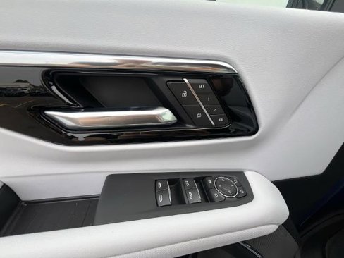 New 2026 Chevrolet Tahoe Premier image 24