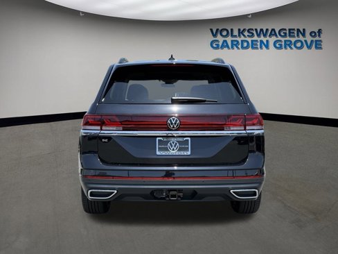 New 2025 Volkswagen Atlas SE image 9