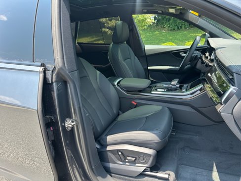 New 2025 Audi Q8 Premium Plus image 28