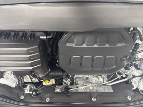 New 2025 Volkswagen Atlas Peak Edition SE image 9