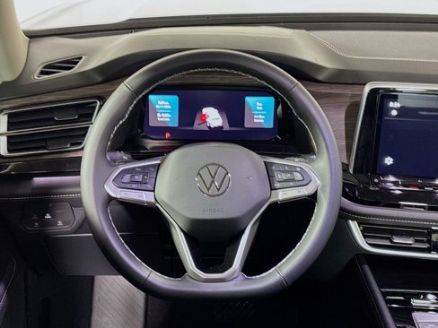 New 2025 Volkswagen Atlas SEL image 14