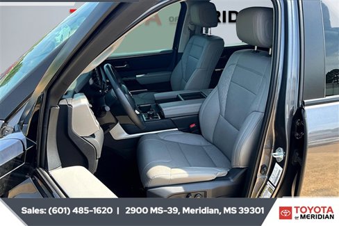 Used 2024 Toyota Tundra Limited image 18