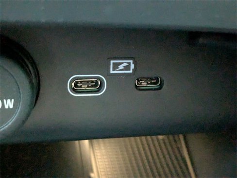 New 2026 Volvo XC40 B5 Ultra image 26
