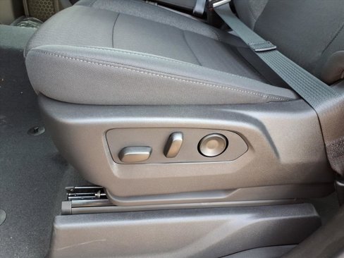 New 2026 Chevrolet Silverado 2500 Custom w/ Custom Value Package image 8