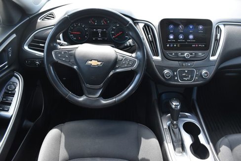 Used 2020 Chevrolet Malibu RS image 7