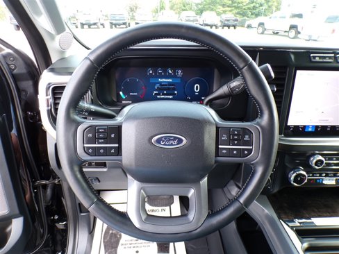 Used 2024 Ford F350 Lariat image 35