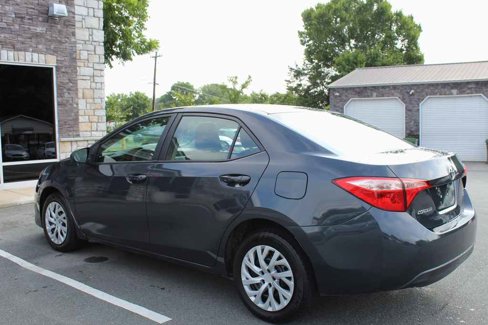Used 2017 Toyota Corolla LE image 10