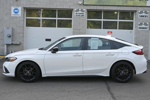 Used 2024 Honda Civic Sport image 2
