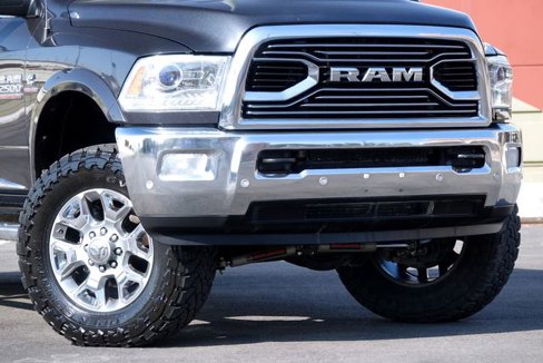 Used 2016 RAM 2500 Limited image 2