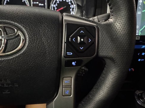 Used 2022 Toyota 4Runner Limited image 27