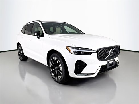 New 2026 Volvo XC60 B5 Plus w/ Climate Package PRO image 1
