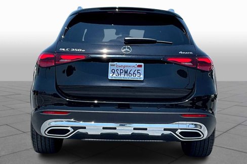 Used 2025 Mercedes-Benz GLC 350e 4MATIC image 4