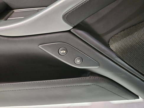 Used 2016 Ferrari F12 Berlinetta image 57