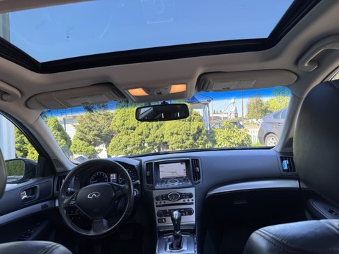 Used 2012 INFINITI G37 x image 17