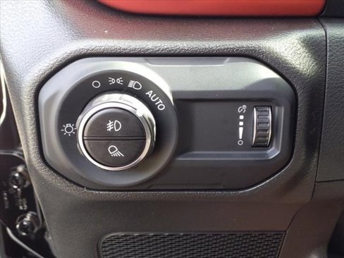 New 2023 Jeep Gladiator Rubicon w/ LED Lighting Group image 16